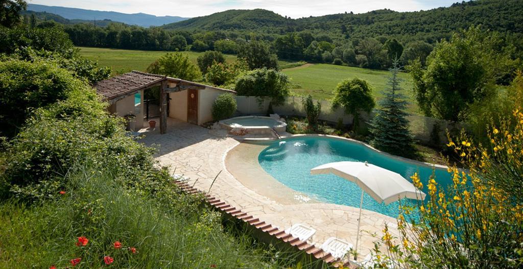 알레망엥프로방스 Domaine De Bertrandy B&B 외부 사진