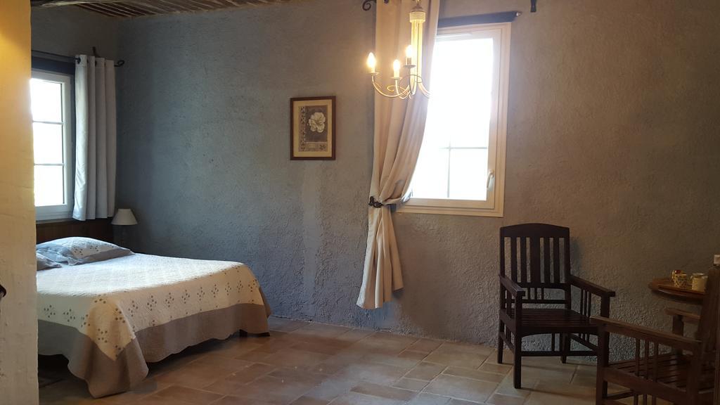 알레망엥프로방스 Domaine De Bertrandy B&B 외부 사진