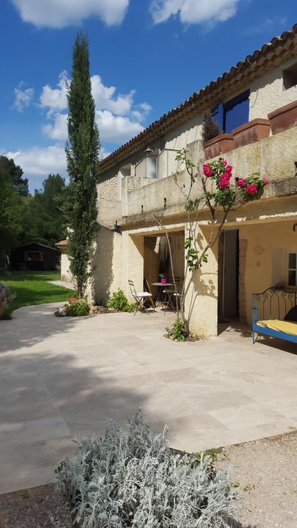 알레망엥프로방스 Domaine De Bertrandy B&B 외부 사진